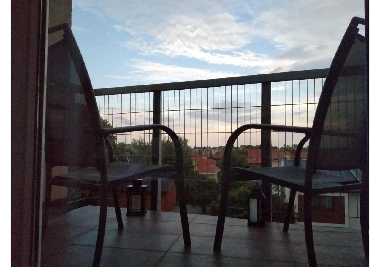 Sunny Penthouse With Roof Gardens Overlooking The Warsaw Palace Of Culture ปรุชโคฟ ภายนอก รูปภาพ